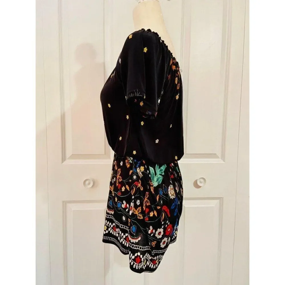 Black floral short sleeve boho romper small